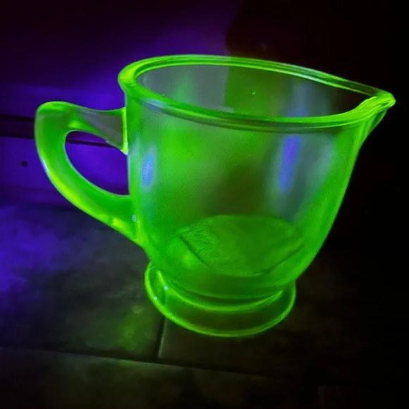 Westmorland Uranium Glass Pitcher Orange Lime UV Depression Black Light VTG Deco - Picture 7 of 16